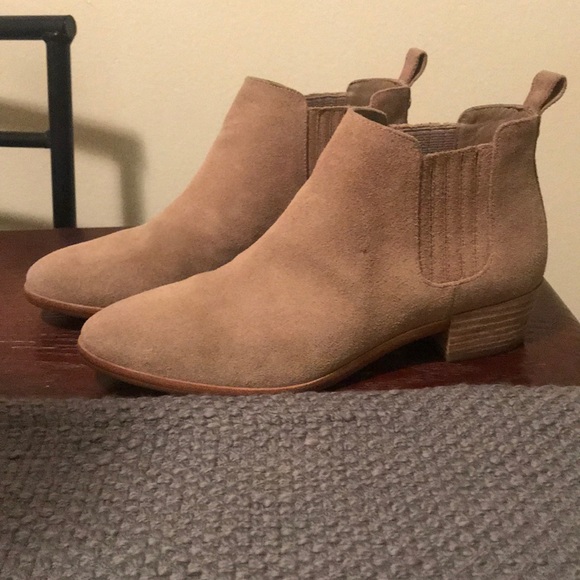 MICHAEL KORS Ankle Booties - Picture 3 of 5